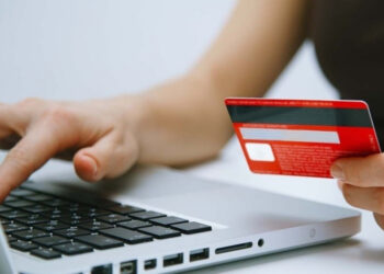 АЛАЯҚТАРҒА АЛДАНЫП ҚАЛМАҢЫЗ!