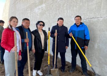 Депутаттар сенбілікте