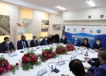 Парасаттылықтың қайнар көзі — қазақтың көркем әдебиеті