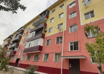 КЕНТАУДА КӨПҚАБАТТЫ ТҰРҒЫН ҮЙЛЕР ЖАҢАРТЫЛУДА