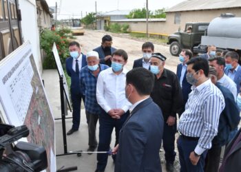 ҚАЛА ӘКІМІ «САЙРАМ» ТҰРҒЫН АЛАБЫНДАҒЫ ЖОЛ ҚҰРЫЛЫСЫНЫҢ БАРЫСЫМЕН ТАНЫСТЫ