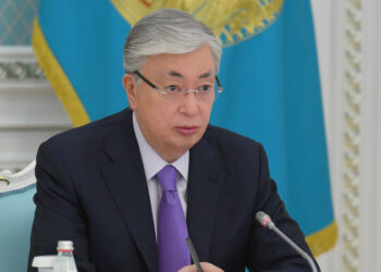 ТОҚАЕВ СҚО-ҒА ҚОНЫС АУДАРҒАНДАРДЫҢ ШАҒЫМЫ БОЙЫНША ТАПСЫРМА БЕРДІ