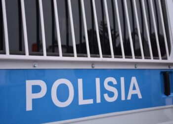 САРЫАҒАШТА АҚБӨКЕННІҢ МҮЙІЗДЕРІН САТҚАН БРАКОНЬЕР ҰСТАЛДЫ