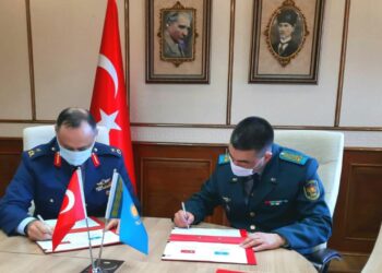 ҚАЗАҚСТАННЫҢ ӘСКЕРИ ҚЫЗМЕТШІЛЕРІ ТҮРКИЯДА ОҚЫТЫЛАДЫ