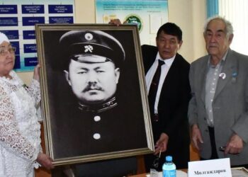 ӘЙГІЛІ МҰХАМЕДЖАН ТЫНЫШБАЕВТЫҢ ҰЛЫМЕН КЕЗДЕСУ ӨТТІ