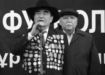 БАЛАЛАР ФУТБОЛЫНЫҢ АТАСЫ МАХАМБЕТ САПАРБАЕВ ДҮНИЕДЕН ОЗДЫ