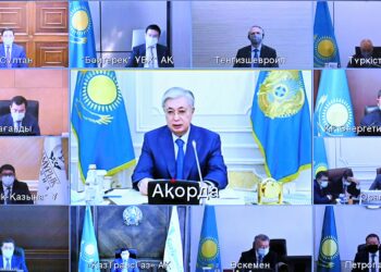 ПРЕЗИДЕНТ ЖАҢА ЗАУЫТ САЛУҒА ТАПСЫРМА БЕРДІ