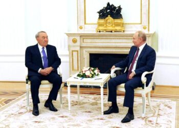 КЕНЕСАРЫ ХАННЫҢ СҮЙЕГІ ҚАЗАҚСТАН ХАЛҚЫНА ҚАЙТАРЫЛАДЫ. НАЗАРБАЕВ ПЕН ПУТИН КЕЛІССӨЗДЕРІНІҢ ҚОРЫТЫНДЫСЫ