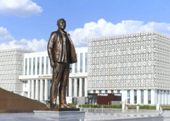 ТҮРКІСТАНДА ЕЛБАСЫ НҰРСҰЛТАН НАЗАРБАЕВҚА ЕСКЕРТКІШ ҚОЙЫЛДЫ