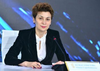 Айжан ЕСМАҒАМБЕТОВА: ЖҰМЫС БЕРУШІ ВАКЦИНА АЛМАҒАН ҚЫЗМЕТКЕРДІ ЖҰМЫСТАН БОСАТУҒА ҚҰҚЫҒЫ БАР