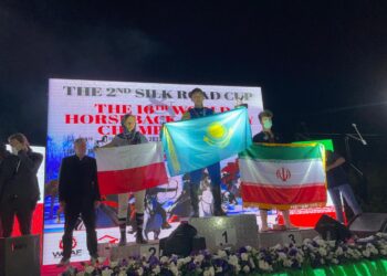 ТҮРКІСТАНДЫҚ АЙКӨЗ ЕРАЛХАН ƏЛЕМДІ МОЙЫНДАТТЫ