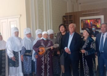 «АЛАШТЫҢ АСҚАҚ ҮНДІ АРЫС ҰЛЫ» ДРАМАТУРГ-ЖАЗУШЫ ДУЛАТ ИСАБЕКОВ ТУҒАН ЖЕРІНДЕ!