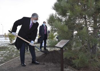 МЕМЛЕКЕТ БАСШЫСЫ ҚАРАҒАЙЛЫ САЯБАҒЫНА БАРДЫ
