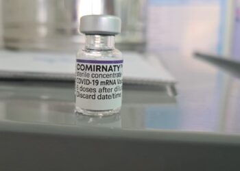 ШЫМКЕНТТЕ ОҚУШЫЛАРДЫ ВАКЦИНАЦИЯЛАУ БАСТАЛДЫ