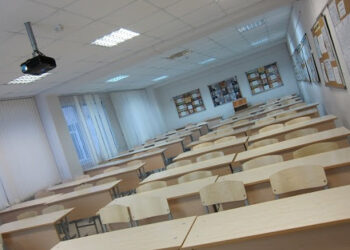 ҚАЗАҚСТАНДЫҚ КОЛЛЕДЖДЕРДЕ 50 МАМАНДЫҚ БОЙЫНША ОҚЫТУ ТОҚТАТЫЛДЫ