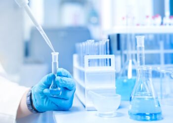 ҚАЗАҚСТАНДЫҚ ҒАЛЫМДАР ОНКОЛОГИЯЛЫҚ АУРУЛАРДЫ ДИАГНОСТИКАЛАУҒА АРНАЛҒАН ЕРІТІНДІ ЖАСАП ШЫҒАРДЫ