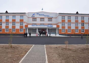 ЖЕТІСАЙДА 1200 ОРЫНДЫҚ ЖАҢА МЕКТЕП ПАЙДАЛАНУҒА БЕРІЛДІ