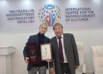 О.СҮЛЕЙМЕНОВ МЕМЛЕКЕТАРАЛЫҚ СЫЙЛЫҚТЫҢ ИЕГЕРІ АТАНДЫ