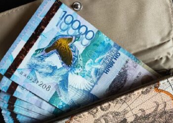 ЕЛІМІЗДЕ ПЕДАГОГТАРДЫҢ, МЕДИЦИНА ЖӘНЕ ӘЛЕУМЕТТІК ҚЫЗМЕТКЕРЛЕРДІҢ ЖАЛАҚЫСЫ ӨСТІ