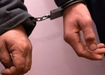 ЖАҢАӨЗЕНДЕГІ ГАЗ ӨҢДЕУ ЗАУЫТЫНЫҢ БАС ДИРЕКТОРЫ ҰСТАЛДЫ