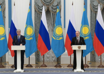 ҚАЗАҚСТАН МЕН РЕСЕЙ ПРЕЗИДЕНТТЕРІ БРИФИНГ БЕРДІ