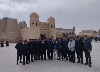 ЕКІ ЕЛ ДОСТАСТЫҒЫН ПАШ ЕТКЕН КОНФЕРЕНЦИЯ