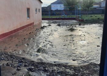 ҚАЗЫҒҰРТ АУДАНЫНДА ЖАҢБЫР САЛДАРЫНАН 30 ҮЙДІҢ АУЛАСЫНА СУ КІРГЕН