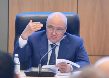 ТҮРКІСТАНДА ТҮРКІ МЕМЛЕКЕТТЕРІНІҢ МҮФТИЛЕРІ БАС ҚОСТЫ