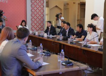 «КОНСТИТУЦИЯЛЫҚ РЕФЕРЕНДУМ: ҚОҒАМ ДАМУЫНЫҢ БОЛАШАҒЫ