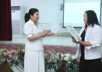 МЕКТЕП ДИРЕКТОРЛАРЫ АРАСЫНДАҒЫ АЛҒАШҚЫ ДЕБАТ ТУРНИРІ