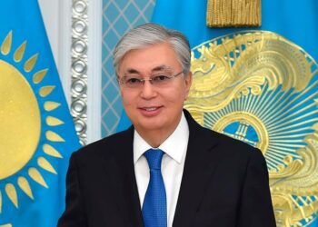 ПРЕЗИДЕНТ ОТАН ҚОРҒАУШЫЛАР КҮНІМЕН ҚҰТТЫҚТАДЫ