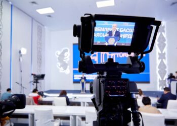 Ө.Шөкеев: Өндірістік орындарды дамытуға басымдық беріледі