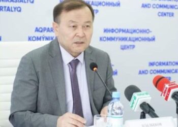 МЕДИЦИНА МАМАНДАРЫ КЕҢЕС БЕРЕДІ