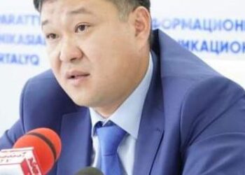 МЕДИЦИНА МАМАНДАРЫ КЕҢЕС БЕРЕДІ