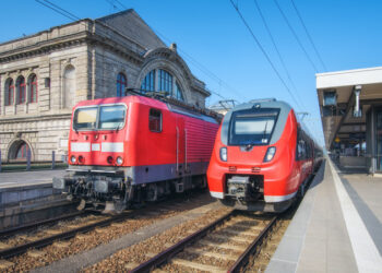 ГЕРМАНИЯДА АЙЫНА 4 200 ТЕҢГЕГЕ ПОЙЫЗ БИЛЕТТЕРІ САТЫЛАДЫ