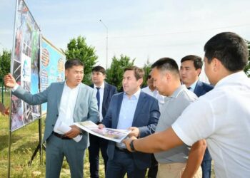 М.ӘЙТЕНОВ КӘСІПОРЫНДАРДЫ АРАЛАДЫ