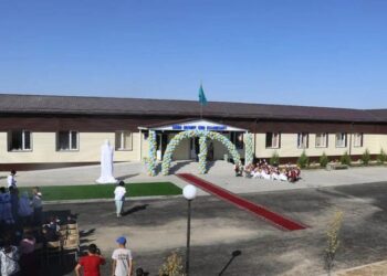 ТҮЛКІБАС АУДАНЫНДА ЖАҢА МЕКТЕП ПАЙДАЛАНУҒА БЕРІЛДІ