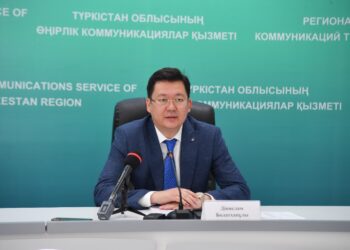 АӘК АЛАТЫН ОТБАСЫЛАРДЫҢ БАЛАЛАРЫ МЕКТЕП ФОРМАСЫМЕН ҚАМТАМАСЫЗ ЕТІЛЕД