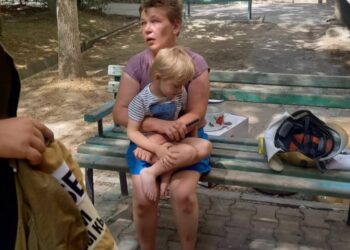 ШЫМКЕНТТЕ ӨРТ СӨНДІРУШІЛЕР АНА МЕН БАЛАНЫ УЛАНУДАН САҚТАП ҚАЛДЫ