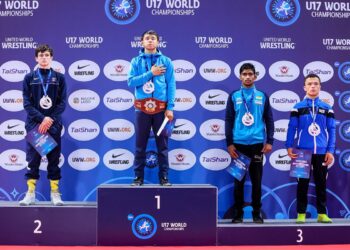 ДАРЫН ӘСКЕРБЕК ЕРКІН КҮРЕСТЕН ӘЛЕМ ЧЕМПИОНЫ АТАНДЫ