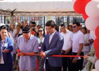 МЕДИЦИНАЛЫҚ ОРТАЛЫҚТЫҢ ҚОСЫМША ҒИМАРАТЫ БОЙ КӨТЕРДІ