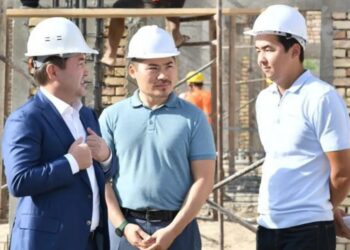 ҚОС МЕКТЕПТІҢ ҚҰРЫЛЫСЫ ТЕКСЕРІЛДІ