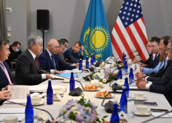 ҚАСЫМ-ЖОМАРТ ТОҚАЕВ ЖАҺАНДЫҚ ҚАРЖЫ ИНСТИТУТТАРЫНЫҢ ЖЕТЕКШІЛЕРІМЕН КЕЗДЕСТІ