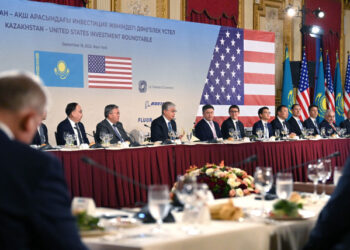 ҚАСЫМ-ЖОМАРТ ТОҚАЕВ ҚАЗАҚСТАН-АМЕРИКА ИНВЕСТИЦИЯЛЫҚ ДӨҢГЕЛЕК ҮСТЕЛІНІҢ ЖҰМЫСЫНА ҚАТЫСТЫ