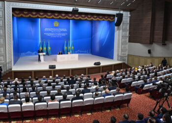 ПРЕЗИДЕНТ ЖЕТІСУ ОБЛЫСЫ ЖҰРТШЫЛЫҒЫМЕН КЕЗДЕСТІ