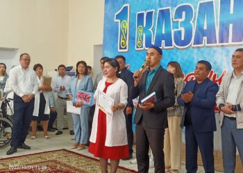 ҚАРИЯЛАРҒА ҚҰРМЕТ КӨРСЕТІЛДІ