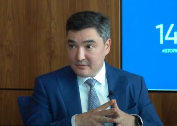 «ОХОТА НА ЧИНОВНИКОВ», ТРИЛЛИОН ТЕНГЕ И МАФИЯ. ИНТЕРВЬЮ С ГЛАВОЙ АНТИКОРА