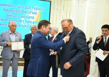 ҚАЗЫНАЛЫ ҚАРИЯ – АҚЫЛЫ ТЕҢІЗ, ДАРИЯ