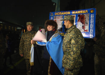 ҚАЗАҚСТАНДЫҚ ЖАС САРБАЗ ТОП ЖАРДЫ