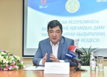 АҚПАРАТ МИНИСТРІ МЕГАПОЛИСТІҢ БАҚ ӨКІЛДЕРІМЕН КЕЗДЕСТІ
